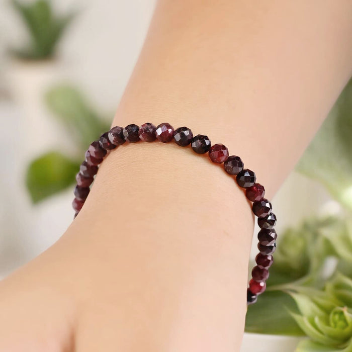 Garnet Bracelet In 4mm Beads Faceted